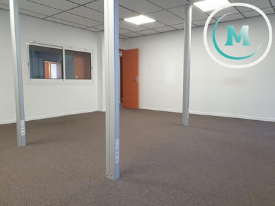 Bureau - 430 m² - 15 pièces