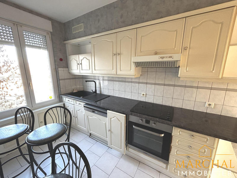 Appartement - 82 m² - 3 pièces