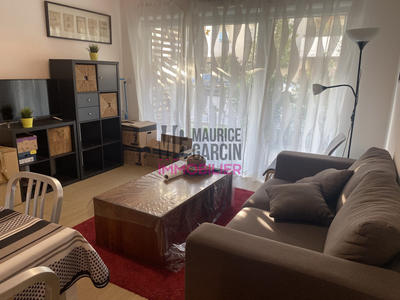 Appartement - 49 m² - 2 pièces