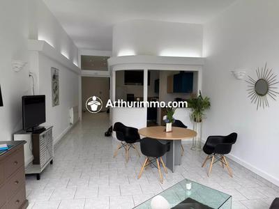 Appartement - 68 m² - 2 pièces