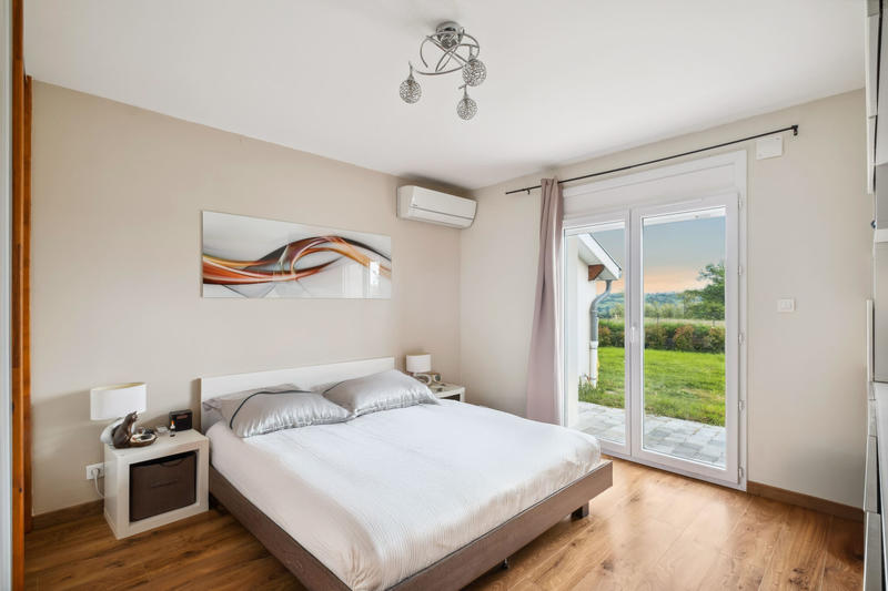 Maison - 156 m² - 7 pièces