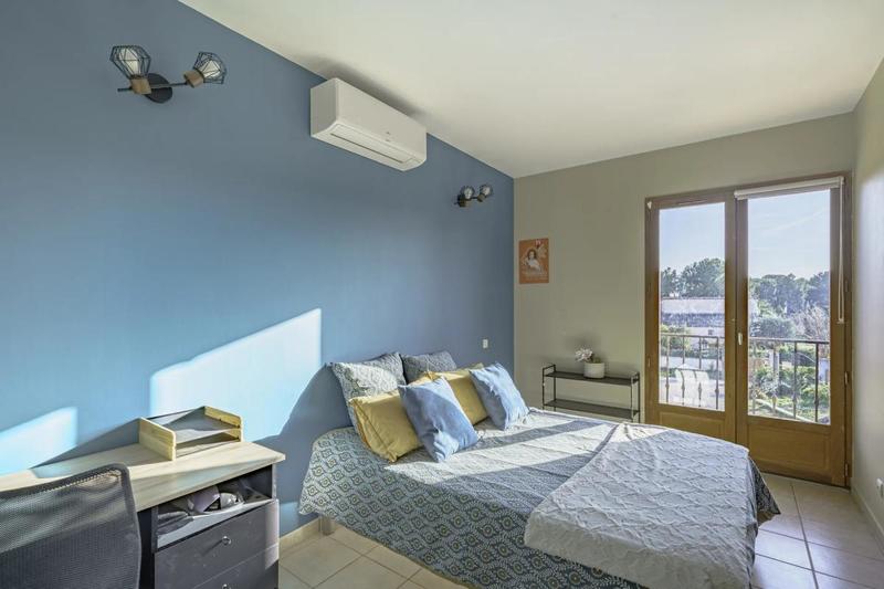 Maison - 190 m² - 6 pièces