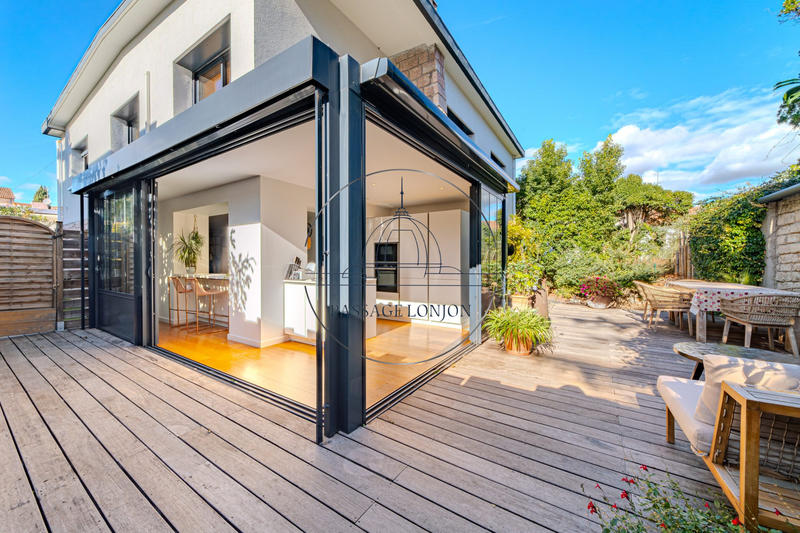 Maison - 190 m² - 4 pièces