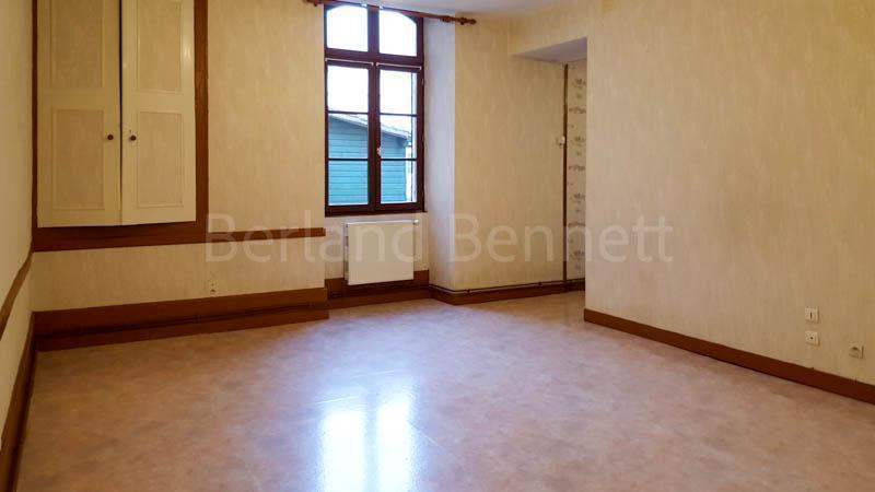 Maison - 280 m² - 10 pièces