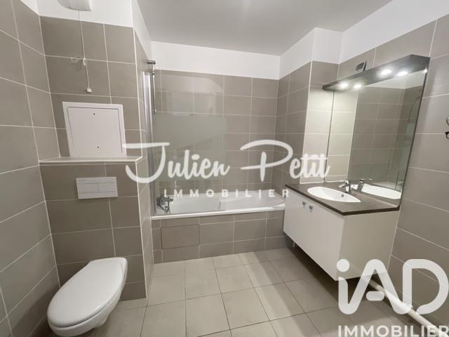 Appartement - 89 m² - 5 pièces