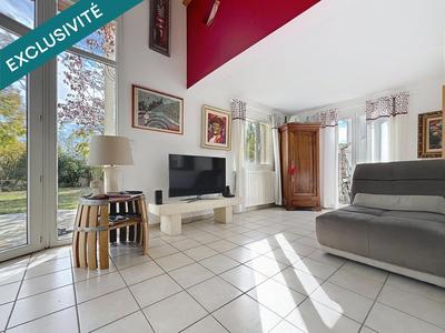 Maison - 173 m² - 8 pièces