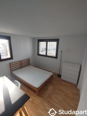 Chambre - 10 m² - 1 pièce