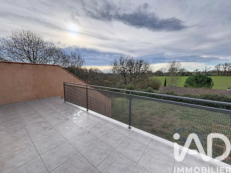 Maison - 94 m² - 4 pièces