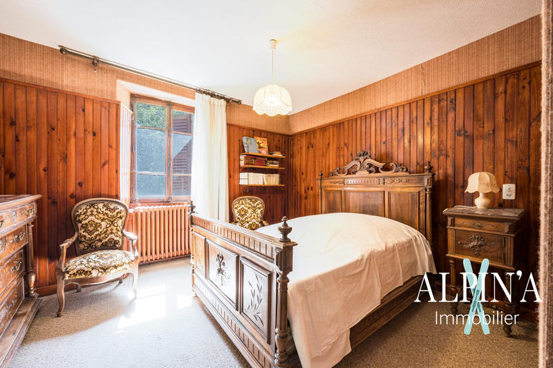 Châlet - 295 m² - 6 pièces