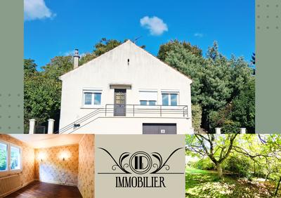 Maison - 90 m² - 5 pièces