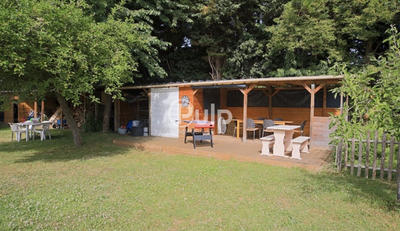 Propriété - 185 m² - 7 pièces