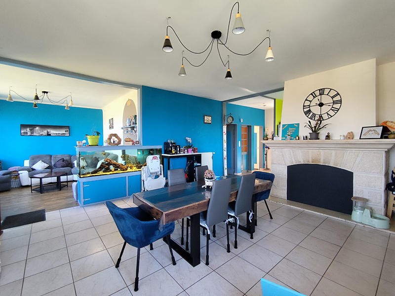 Maison - 167 m² - 6 pièces