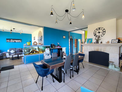 Maison - 167 m² - 6 pièces