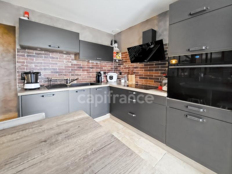 Maison - 148 m² - 6 pièces