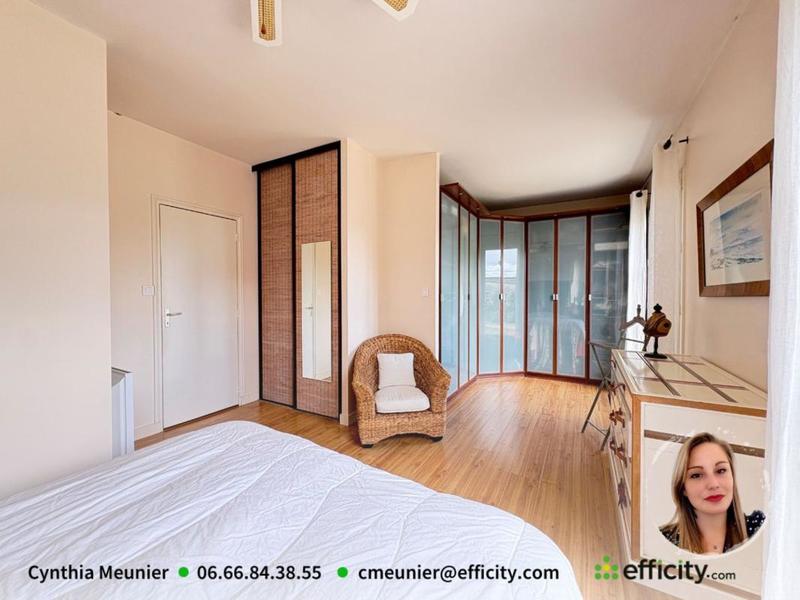 Maison - 157 m² - 7 pièces