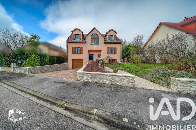 Maison - 148 m² - 6 pièces