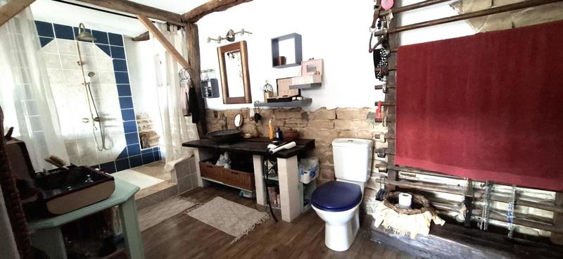 Maison - 240 m² - 7 pièces