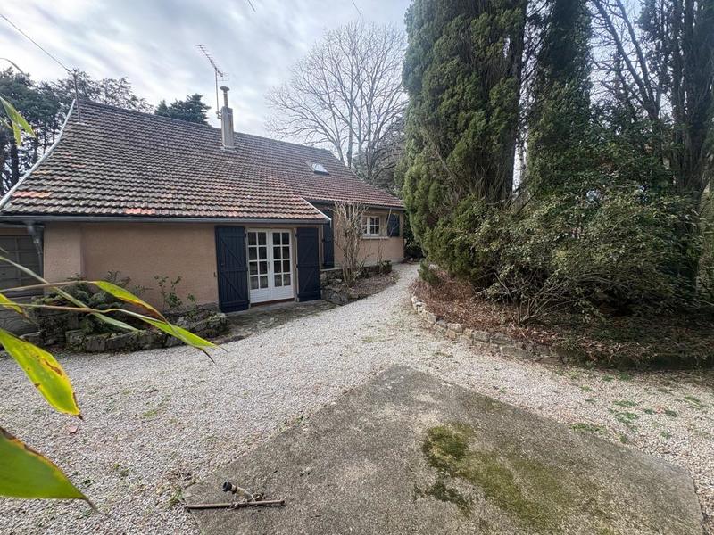 Maison - 135 m² - 5 pièces