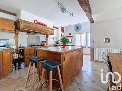 Maison - 94 m² - 5 pièces