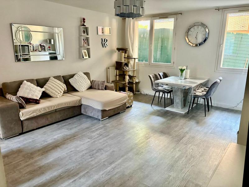 Appartement - 70 m² - 3 pièces