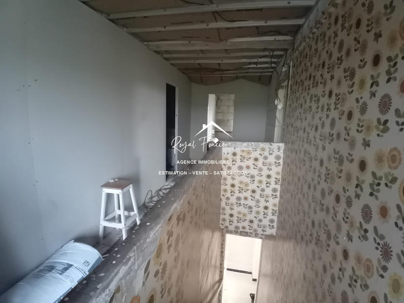 Maison - 90 m² - 5 pièces