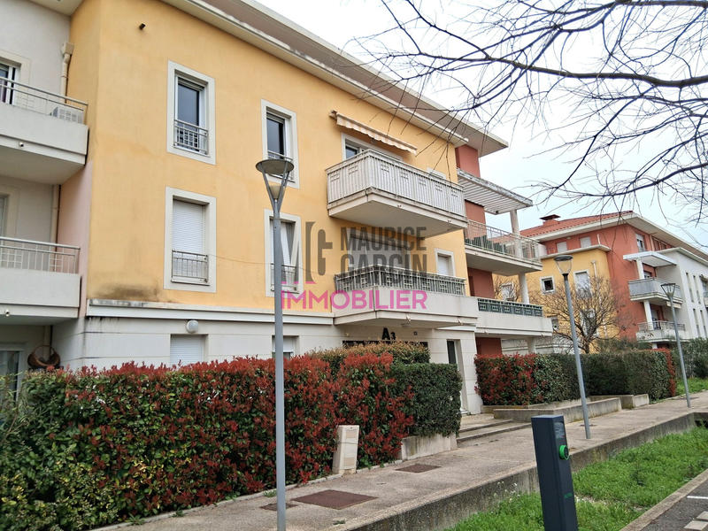 Appartement - 72 m² - 3 pièces