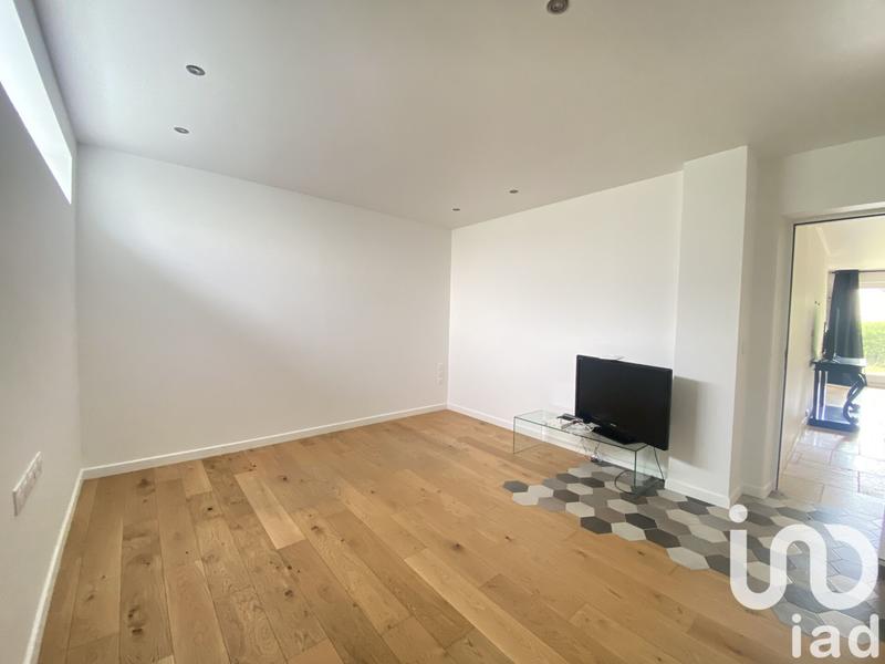 Maison - 223 m² - 6 pièces