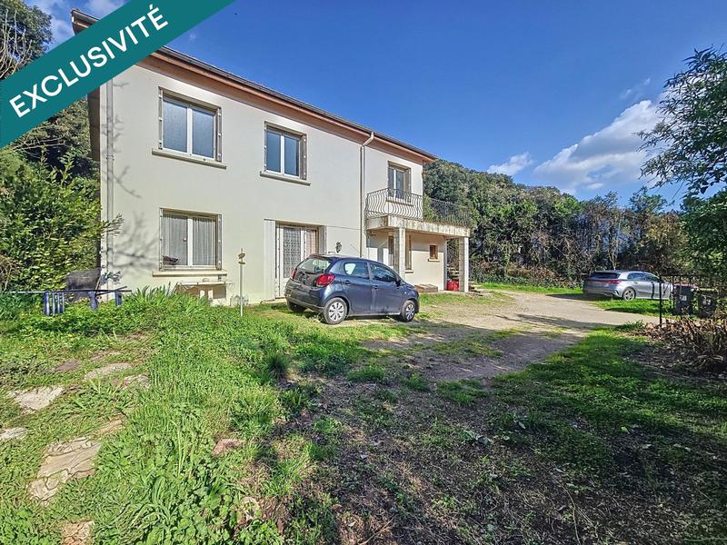 Maison - 177 m² - 9 pièces