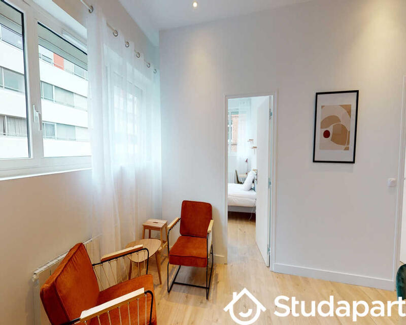 Chambre - 10 m² - 1 pièce