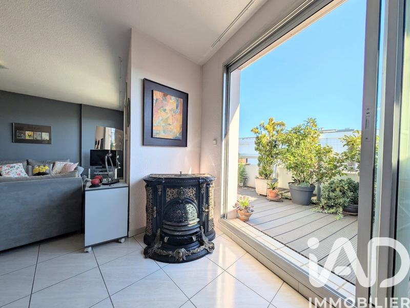 Appartement - 85 m² - 3 pièces