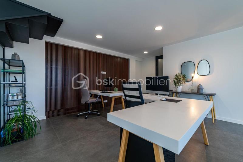 Local commercial - 99 m² - 3 pièces