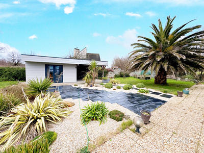 Maison - 137 m² - 6 pièces