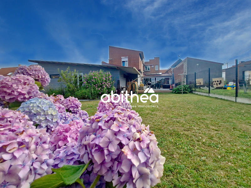 Maison - 162 m² - 6 pièces