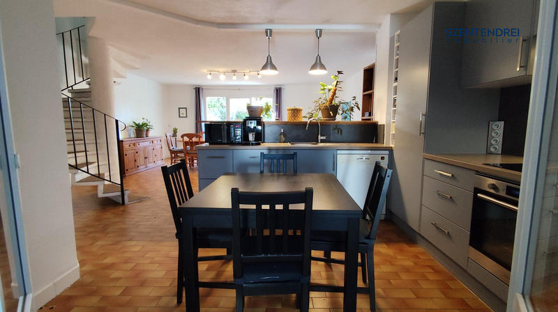 Maison - 110 m² - 6 pièces