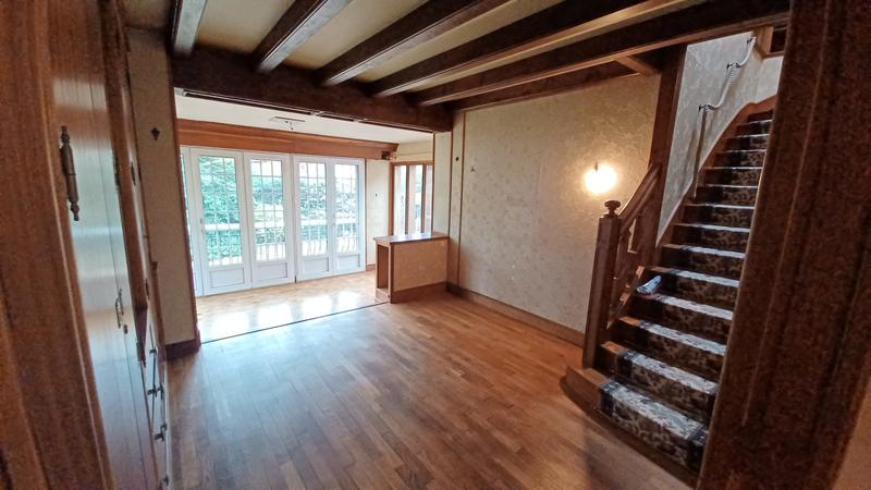 Maison - 107 m² - 6 pièces