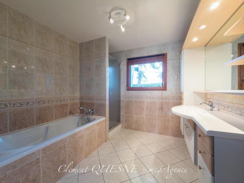 Maison - 149 m² - 6 pièces