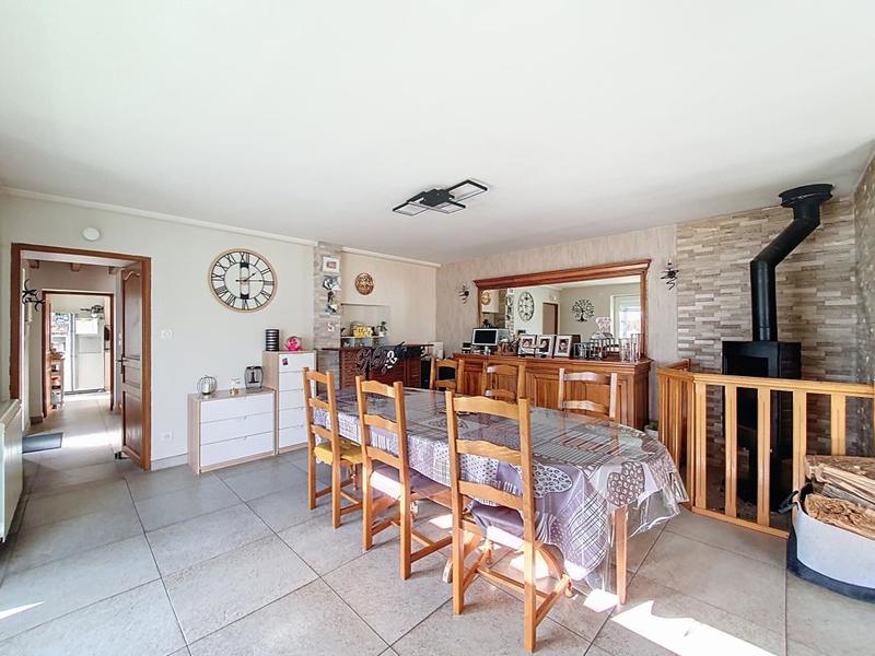 Maison - 177 m² - 7 pièces