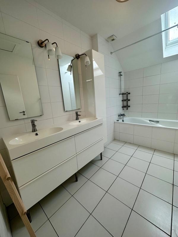 Villa - 190 m² - 8 pièces