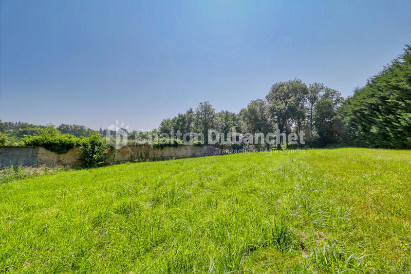 Maison - 500 m² - 12 pièces