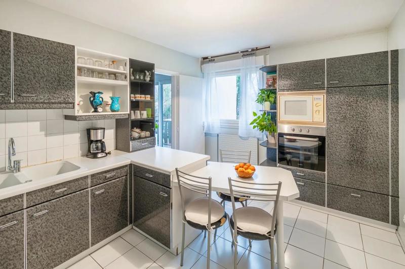 Appartement - 86 m² - 4 pièces