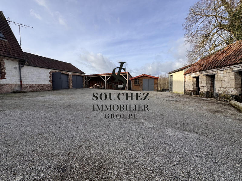 Maison - 195 m² - 6 pièces