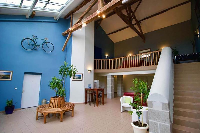 Maison de campagne - 1 270 m² - 34 pièces