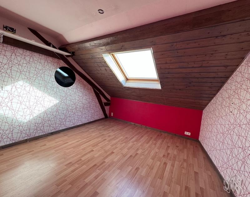 Maison - 88 m² - 4 pièces