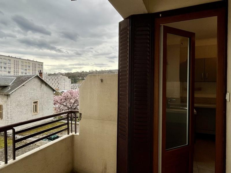 Appartement - 84 m² - 5 pièces