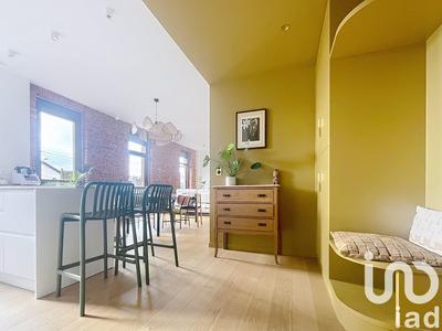 Appartement - 99 m² - 4 pièces