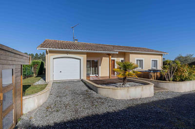 Maison - 104 m² - 5 pièces