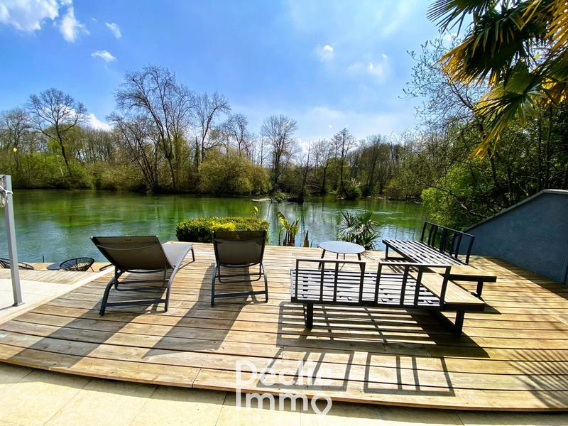 Maison - 135 m² - 6 pièces