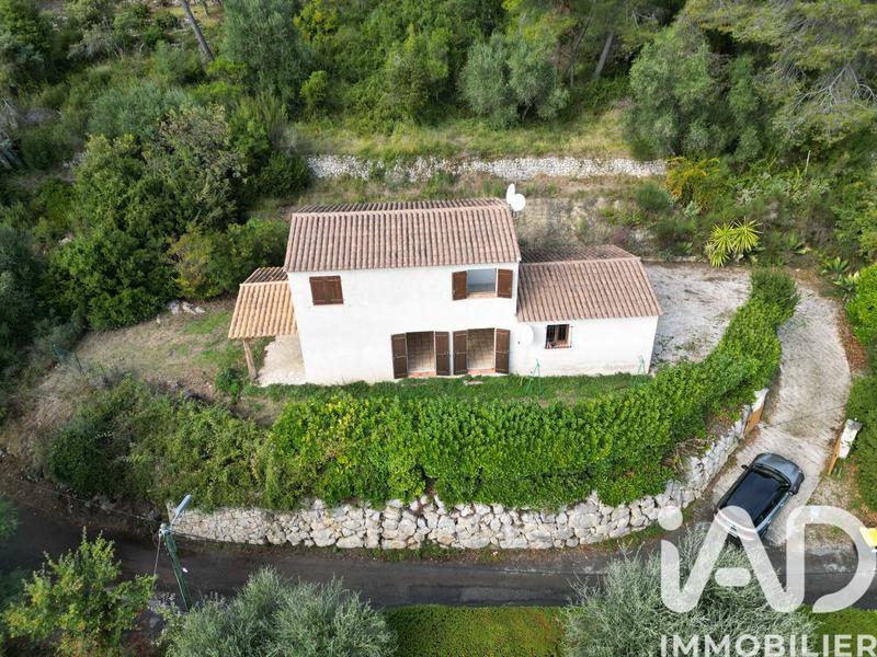 Maison - 103 m² - 5 pièces