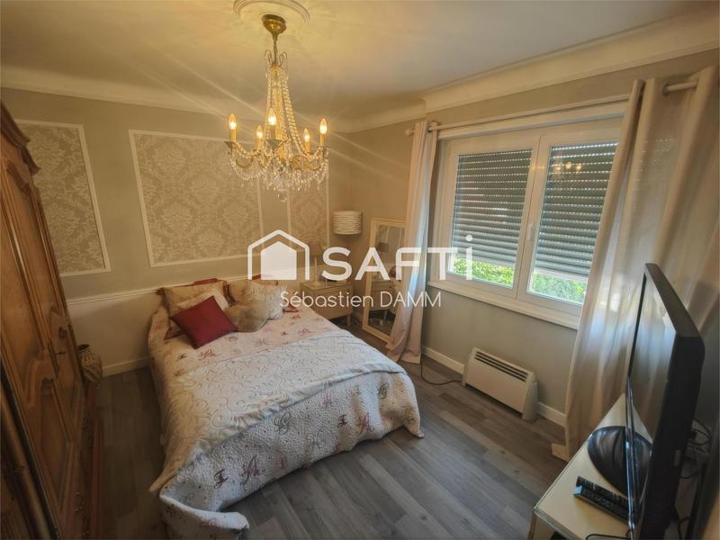 Maison - 96 m² - 5 pièces