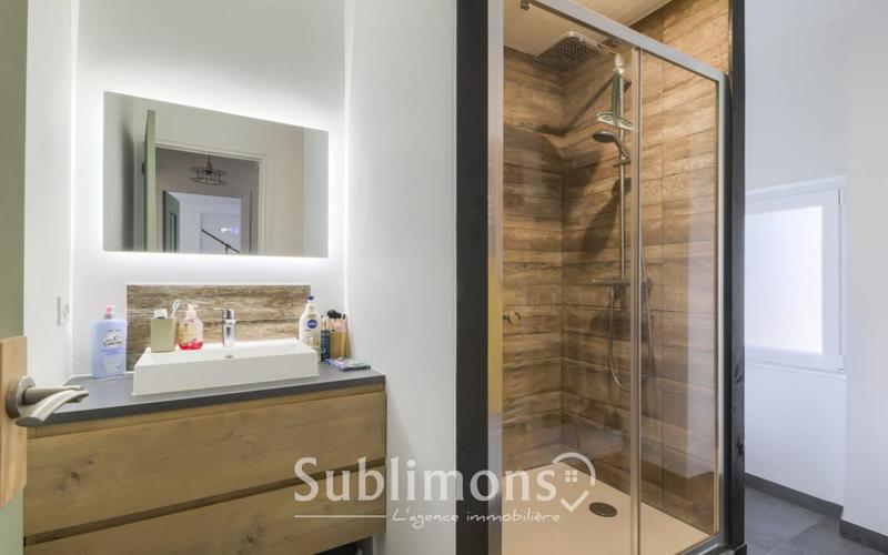 Maison traditionnelle - 126 m² - 5 pièces